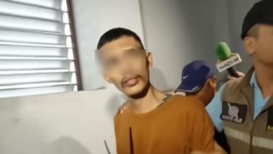 หนอน ทุ่งลาน