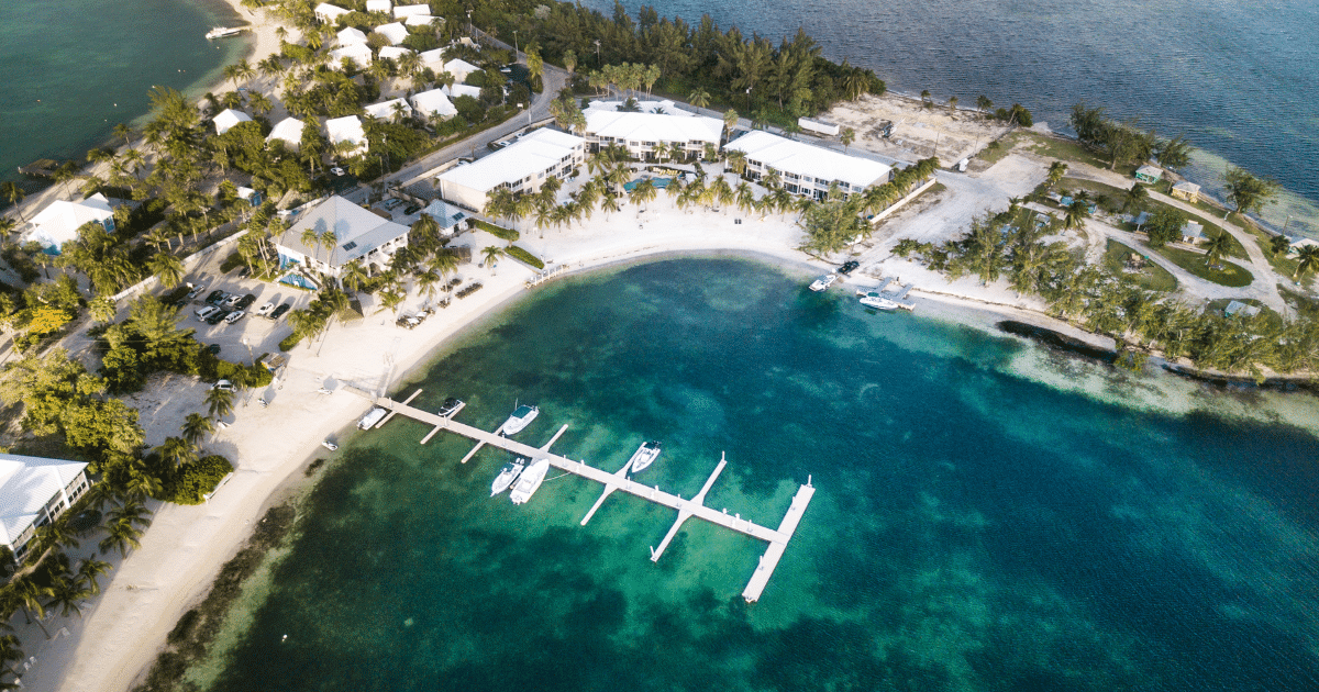 หมู่เกาะเคย์เเมน (Cayman Islands)