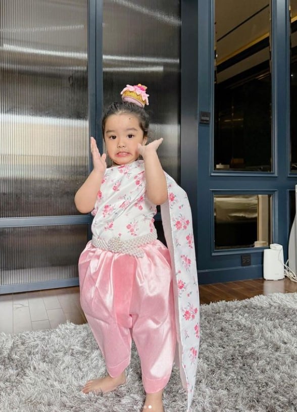 ใบเตย โพสต์รูปลูก