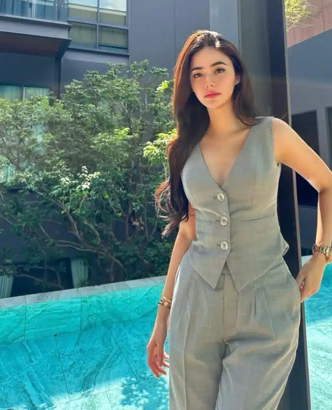 Nutcha Schumacher เฟซบุ๊ก