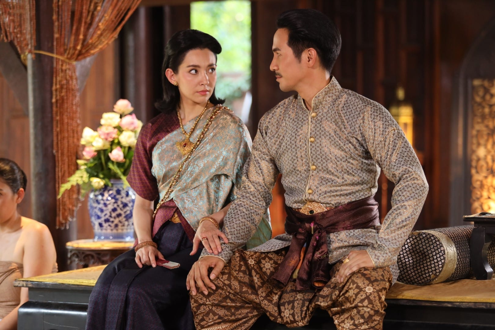 พรหมลิขิต ตอนจบ ย้ายเมืองหนี