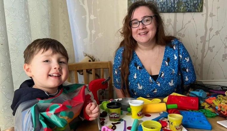 เท็ดดี้ สมาชิก mensa อายุน้อยที่สุด