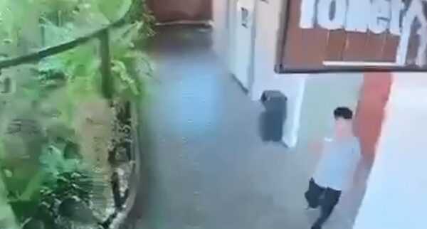 แอบมองผู้หญิง ห้องน้ำปั๊มน้ำมัน