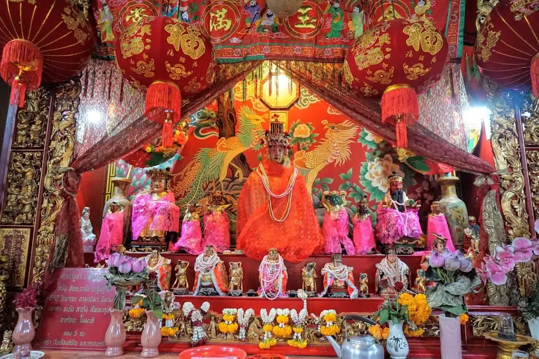10 ศาลเจ้าในกรุงเทพฯ ไหว้พระ เสริมดวงเฮง ต้อนรับตรุษจีน 2567