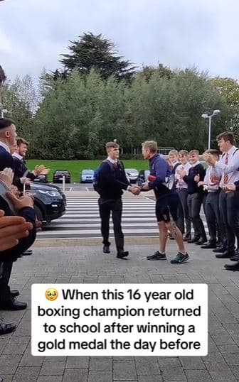 นักมวยไอริช นักเรีนฃ