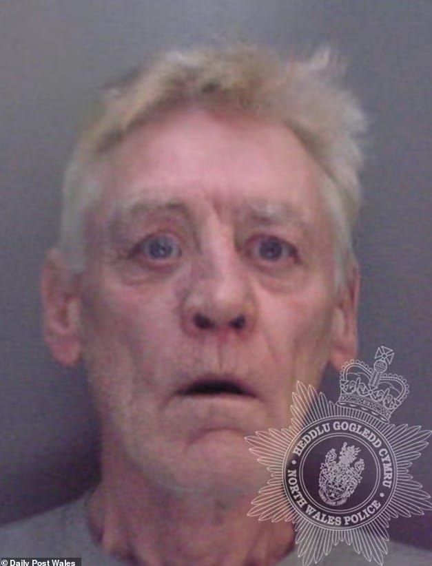 Reginald Alan Roach ตัดอวัยวะเพศตัวเอง เสียชีวิต