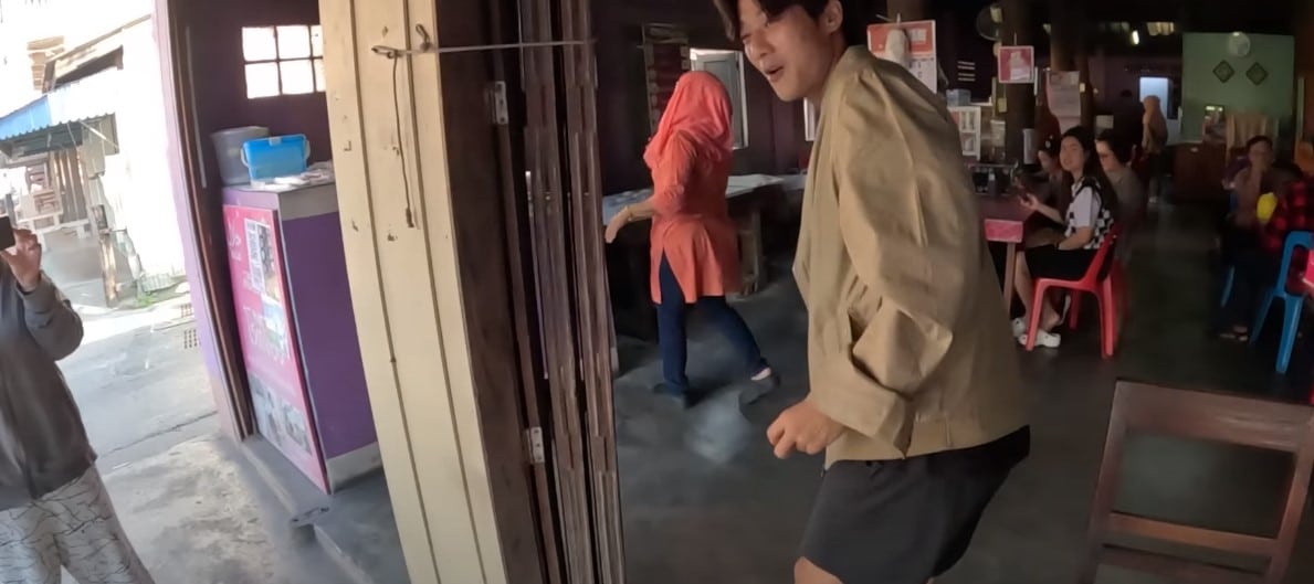 พี่จอง คัลแลน ซาแซง แฟนคลับตาม