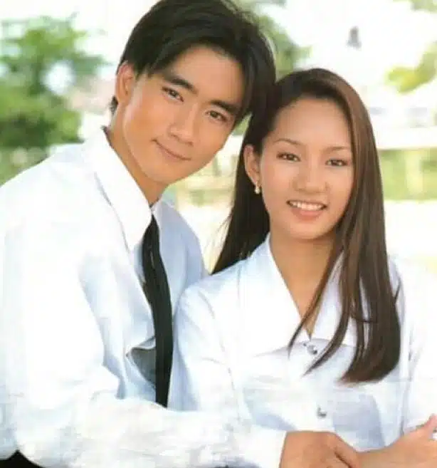 ประวัติ หญิง จุฬาลักษณ์