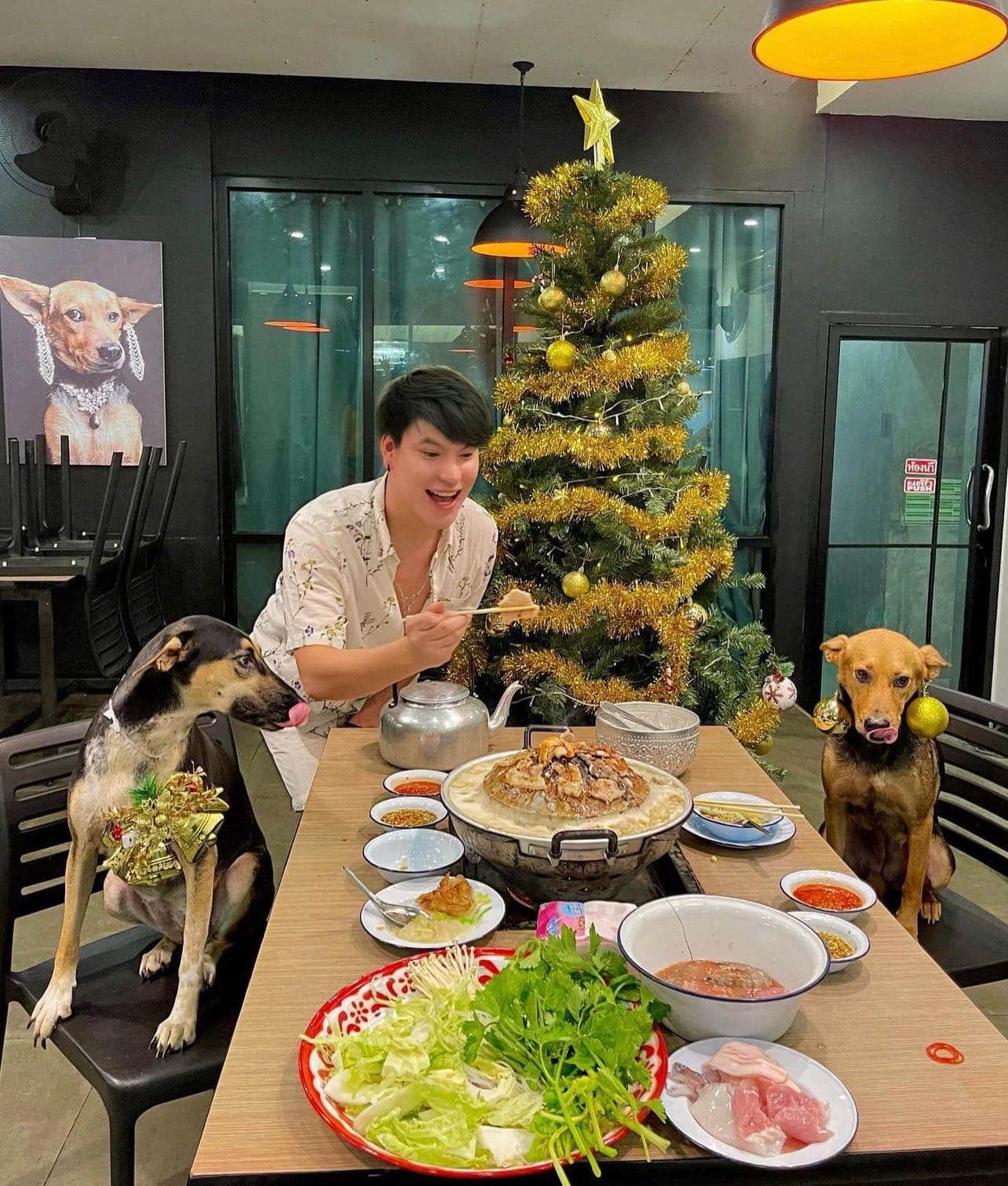 ร้านหมูกระทะ บูม เทยกะทะ