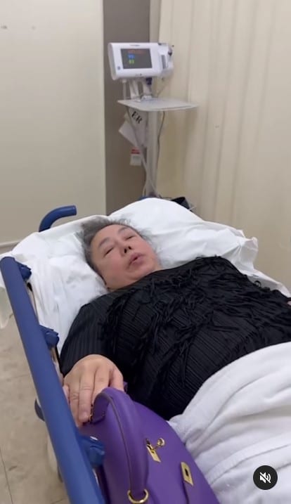 ลีน่าจัง ล้มเข้าโรงพยาบาล