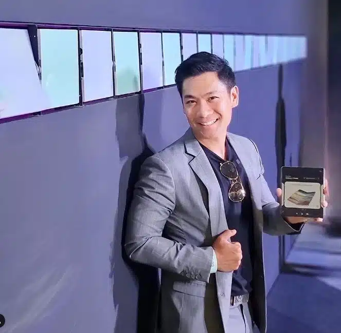 สาระตั้ม คือใคร