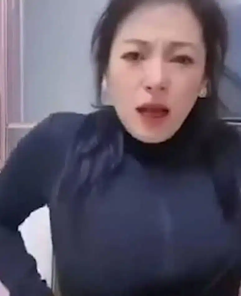 ไลฟ์สดหญิงจีนวันนี้