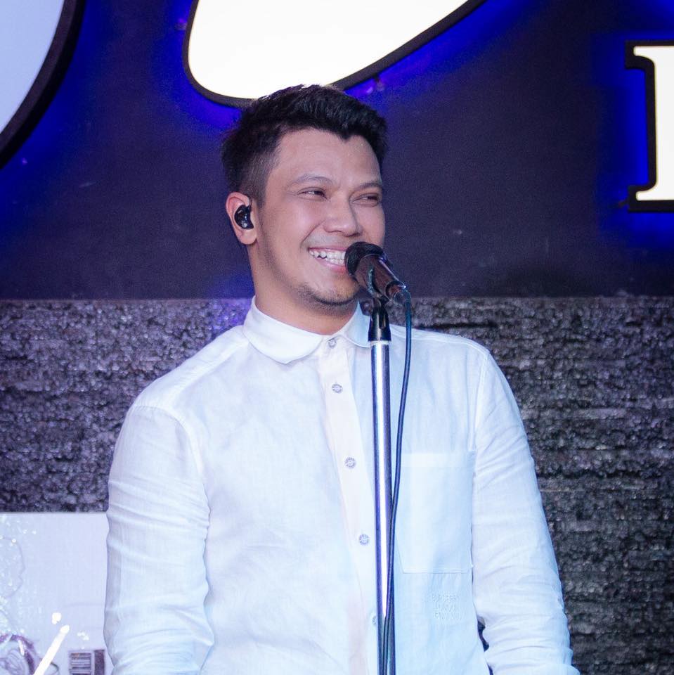 หนุ่ม กะลา เฟซบุ๊ก