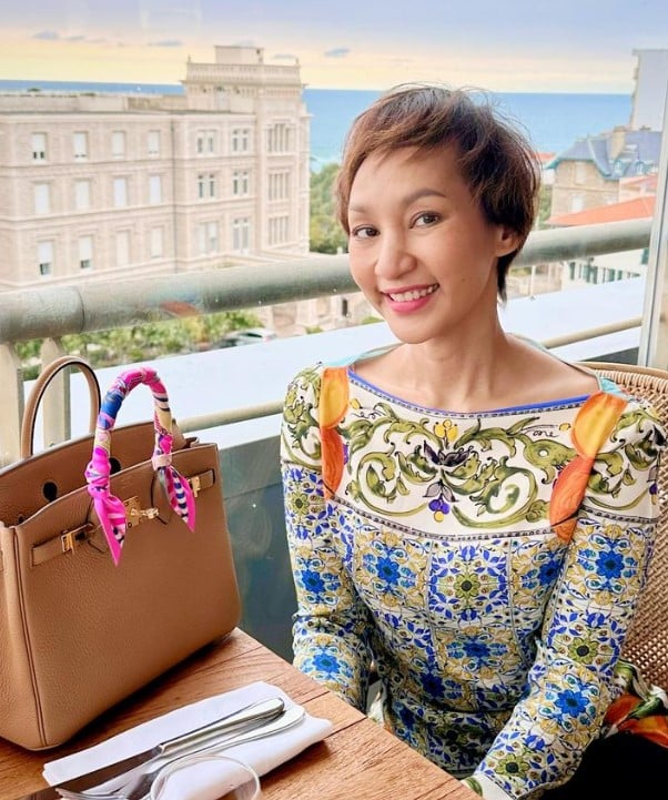 โพสต์สุดท้าย หญิง จุฬาลักษณ์ (2)