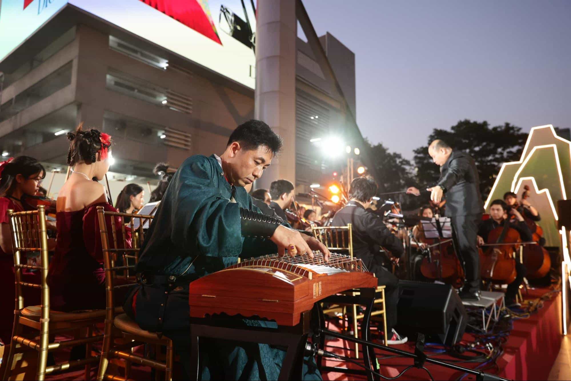 สยามพารากอน หลินอี เซี่ยงไฮ้