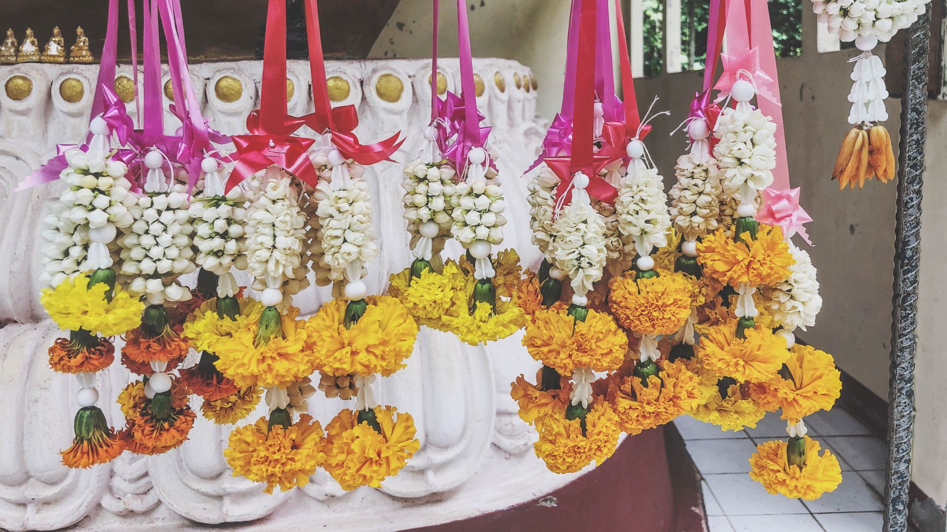 คาถาบทสวด ไหว้แม่ย่านางรถ