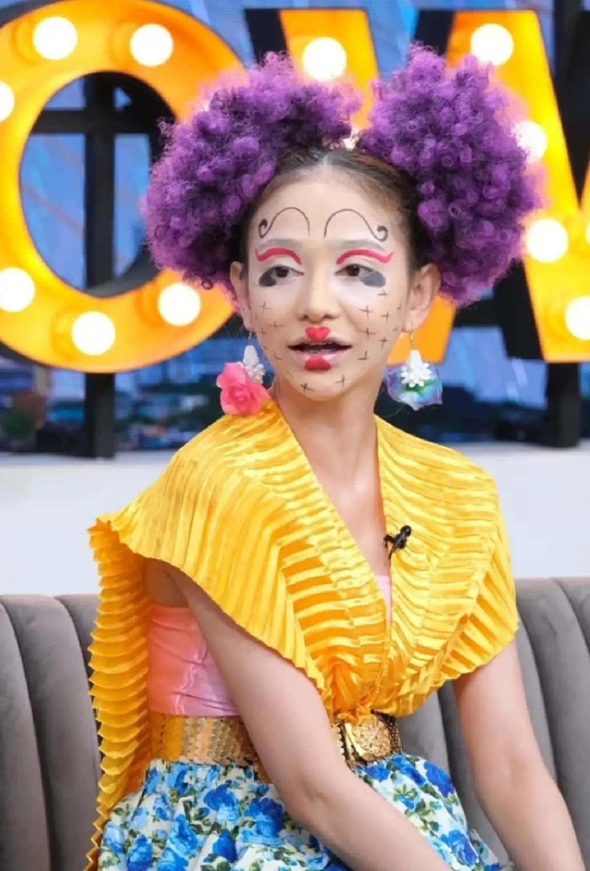 ประวัติ ดําดง นุ่น