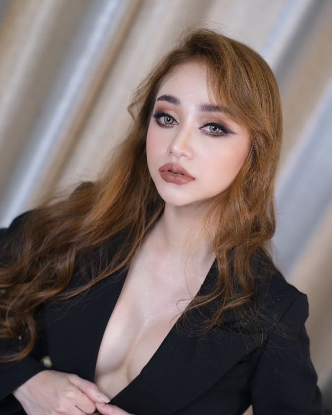 ประวัติ ดําดง หรือ นุ่น อนิสา พันธุ์รอด 2024