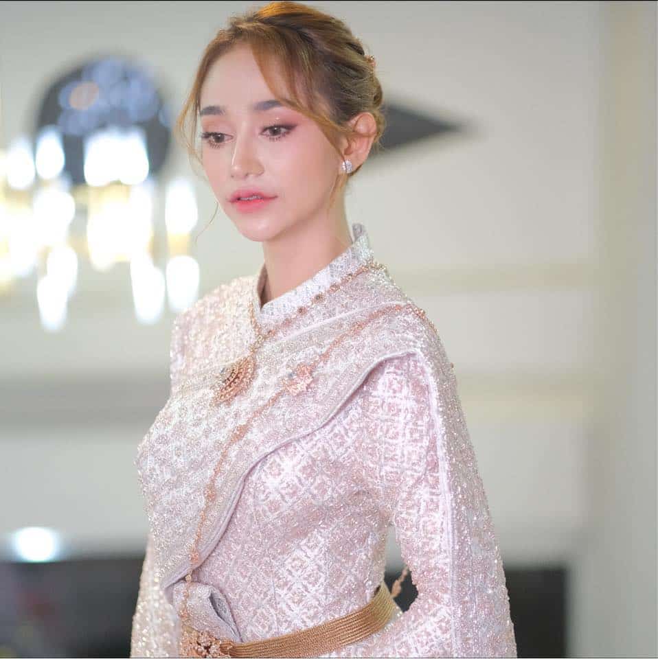 ประวัติ ดําดง หรือ นุ่น อนิสา พันธุ์รอด คณะลิเก