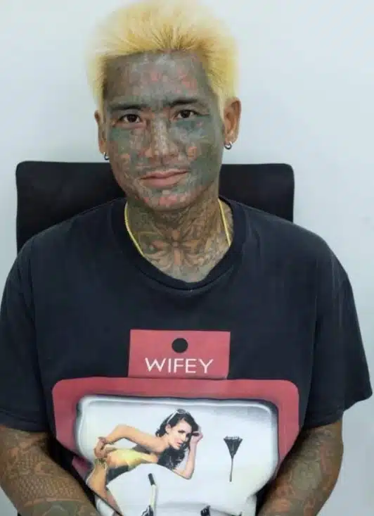 ประวัติ ต๊ะ ยมทูต “ขอเซ็ทหย่อ สู่ต่อ ซูดผ่อ ซีหม่อ สองห่อ ใส่ไข่”