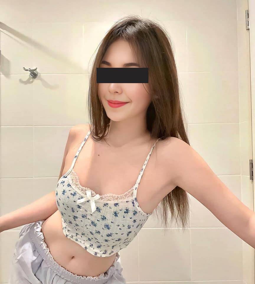 พลอยใสเกวริน