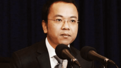 ประชาธิปัตย์ ขบวนเสด็จ