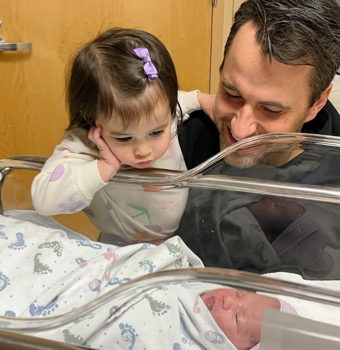 หญิง พลอยชมพู ครอบครัว