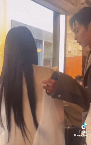 อีแจอุค คบ คาริน่า เอสป้า