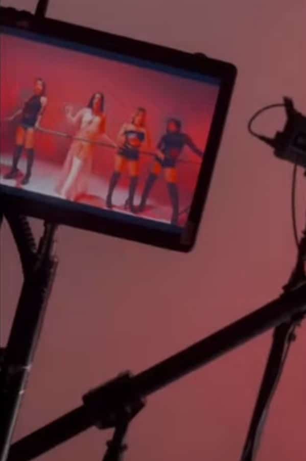 เพลงใหม่ เปิ้ล ไอริณ