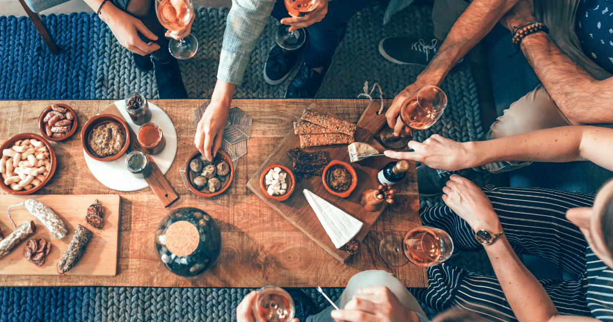 เพื่อนเลี้ยงสังสรรค์