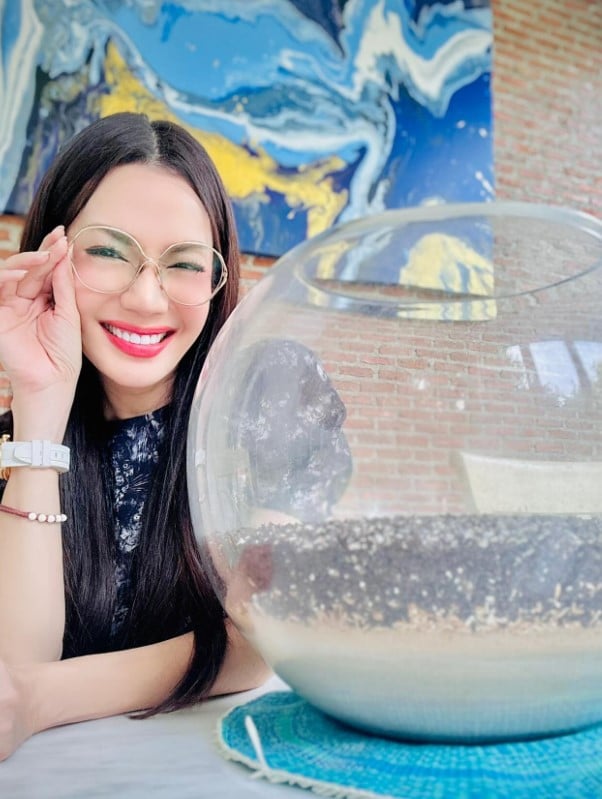 เลขเด็ด อ๋อม สกาวใจ 16 2 67