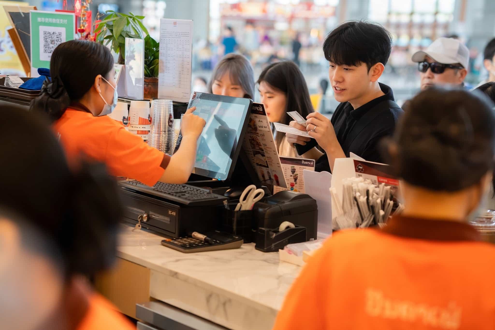 “ปันคาเฟ่” มาจากแนวคิดการเปิดกว้างทุกด้าน ทั้งการใช้วัตถุดิบหรือผลิตภัณฑ์ท้องถิ่นของลาว