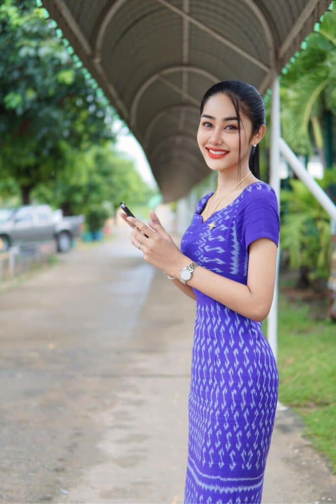 ครูต้องตา สาวประเภทสองเวทีดัง ทำใจไม่ได้ จบรัก 8 ปี เพราะแฟนอยากมีลูก