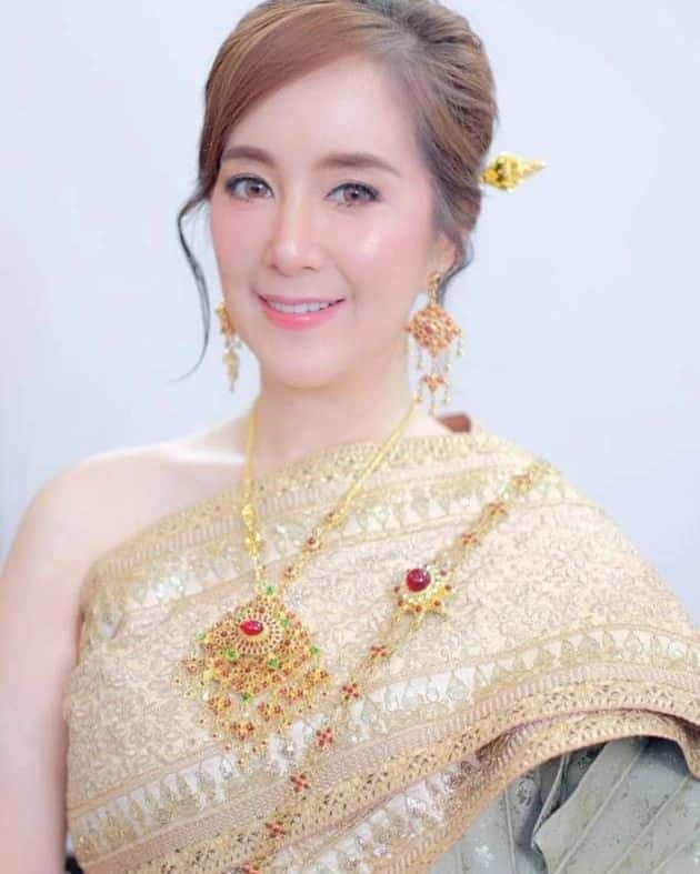 โสดอีกครั้ง 'ต่าย สายธาร' ขอชราอย่างสมศักดิ์ศรี แม้ไม่มีคนเคียงกาย