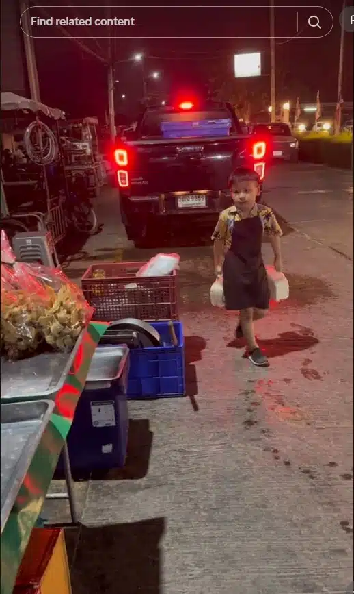 น้องข้าวกล้อง ไวรัลขายเต้าหู้ทอด