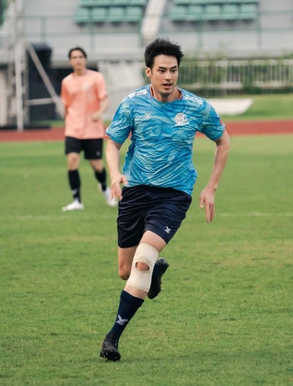 บอย ปกรณ์ พูดกับแฟนคลับ