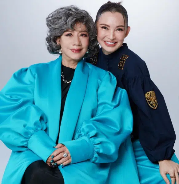 อมรา อัศวนนท์ ศัลยกรรม