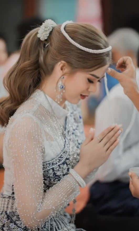 เจ้าสาวเจ้าบ่าวแหกด่าน