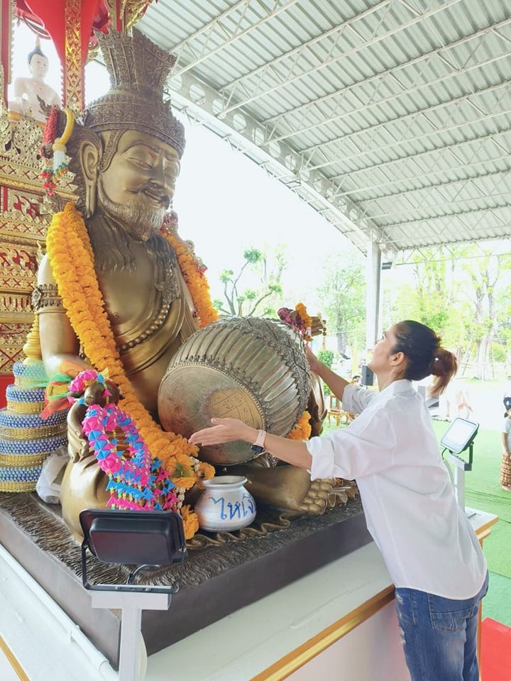 เลขเด็ด ตะโพนยักษ์ พ่อแก่เงินล้าน