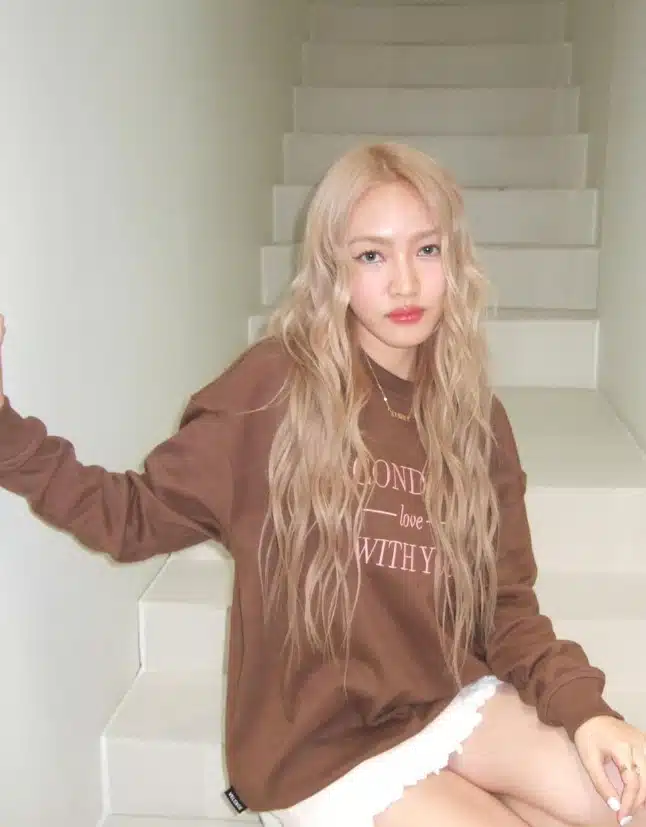 โจวปลื้ม เทย์เลอร์ สวิฟสต์ ไอจี