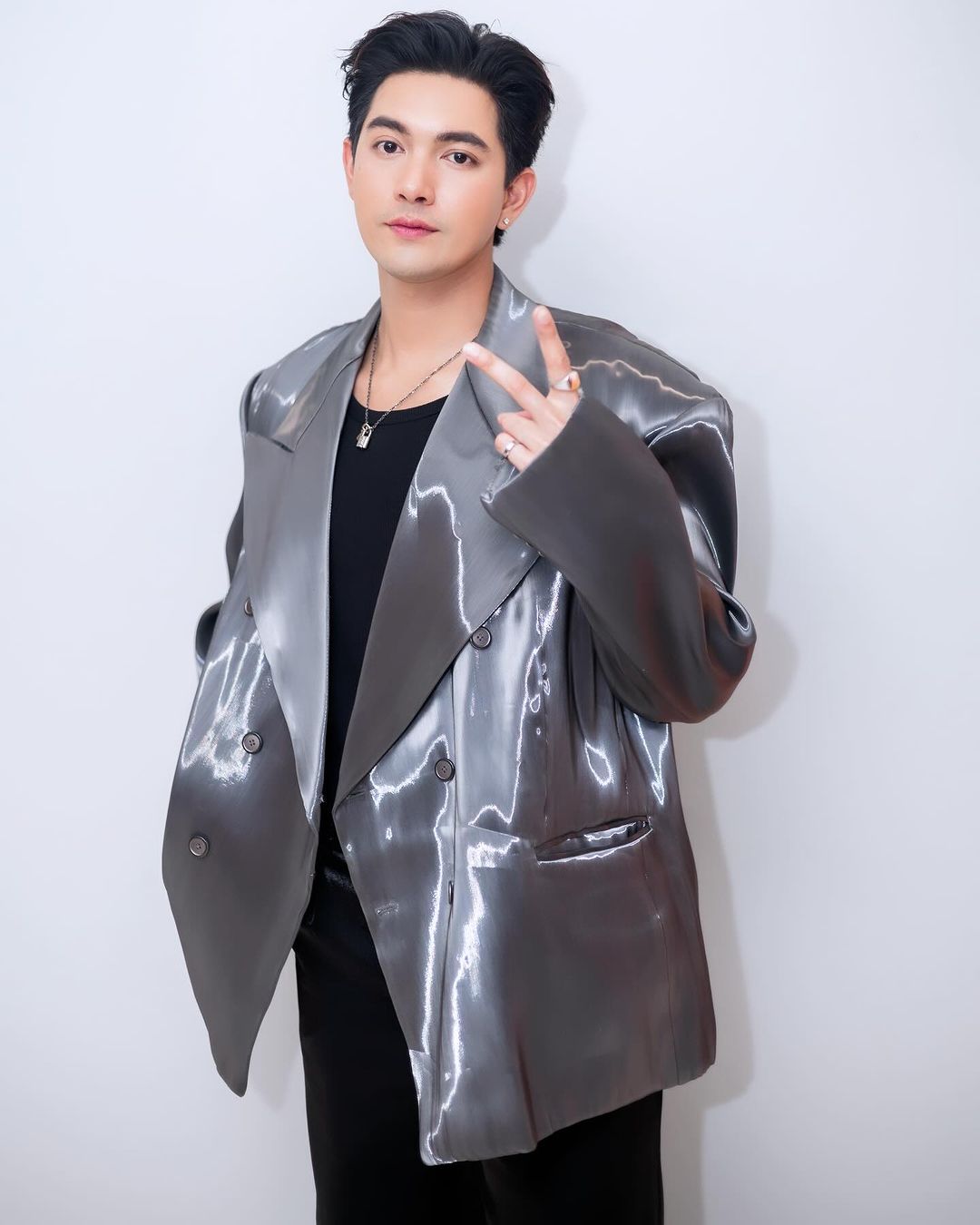 เข้ม หัสวีร์ พระเอกช่อง 7