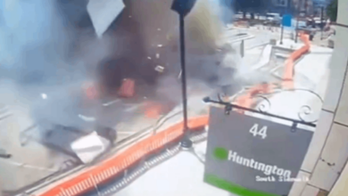 อาคารสหรัฐฯ ระเบิด