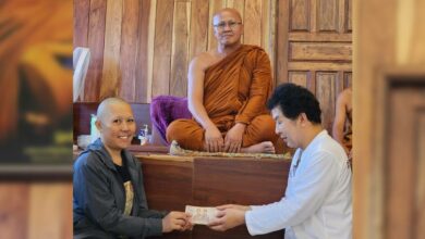 ข่าวพระสิ้นคิด บริจาคเงินวัดสวนแก้ว