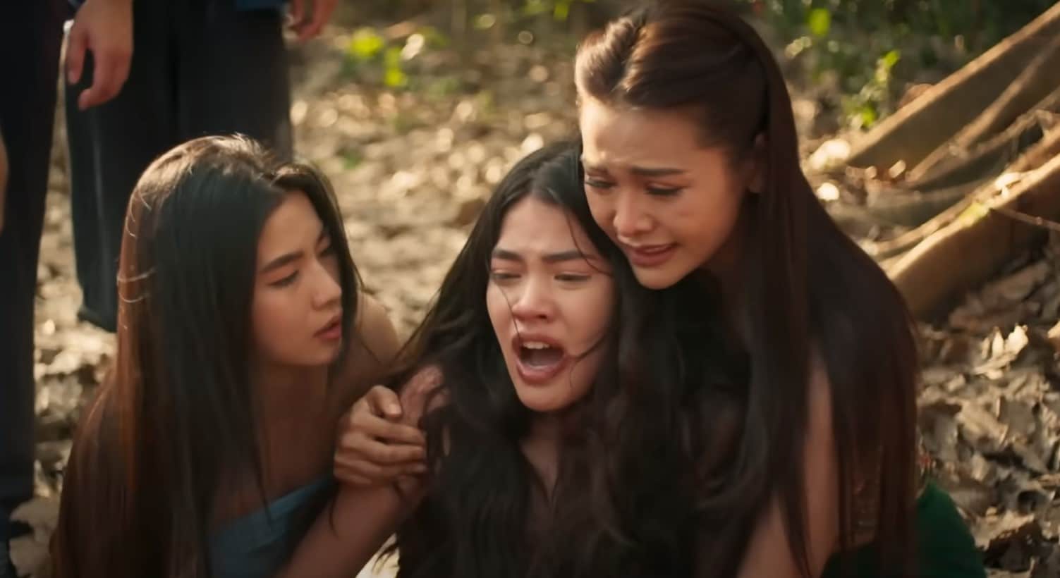 ชาร์เลท นักแสดงในบางกอกคณิกา