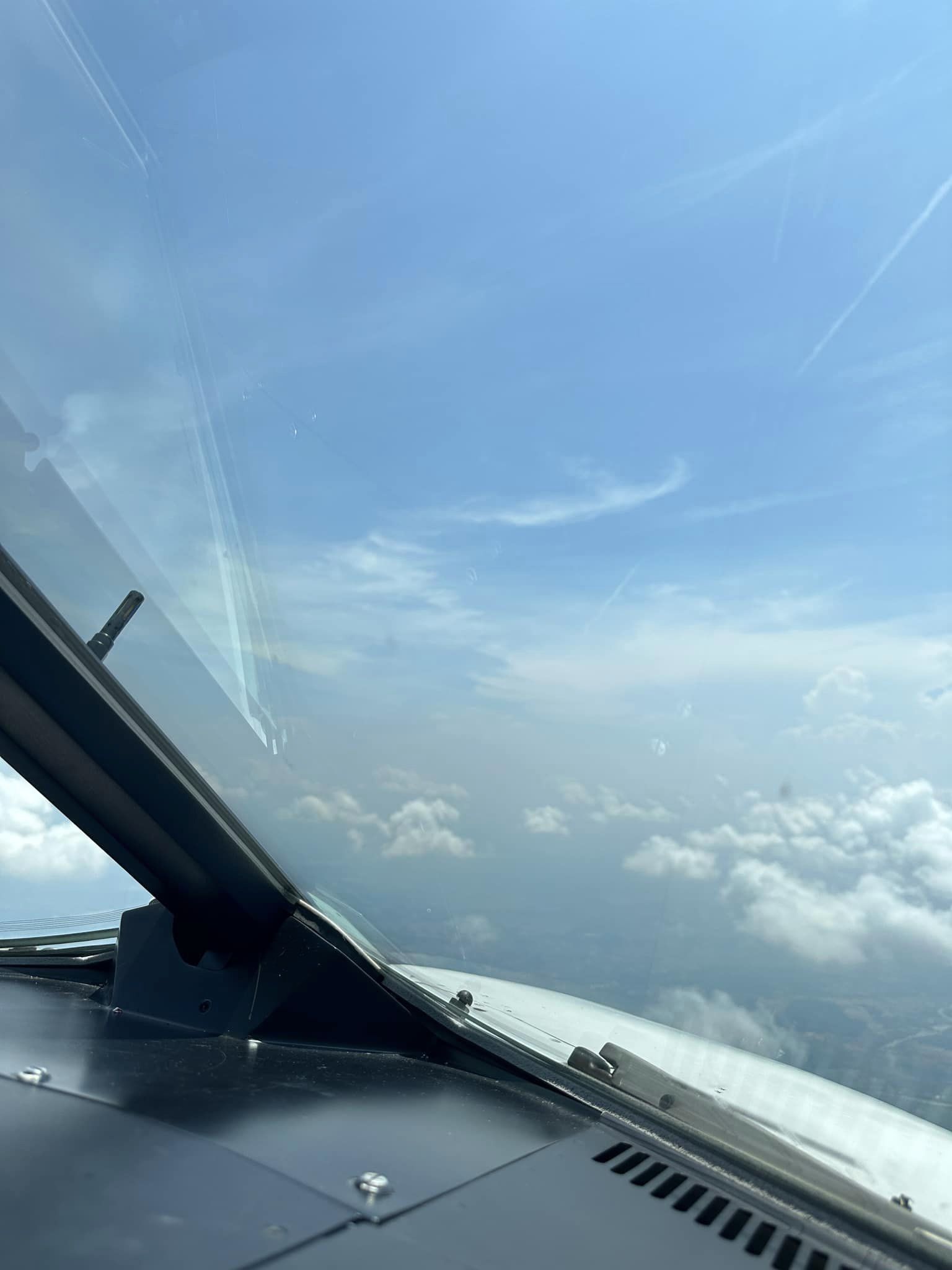 บันทึกไม่ลับของนักบิน เตือนคนเล่นบั้งไฟภาคอีสาน ให้หยุดพนัน เสี่ยงอันตราย