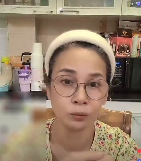 ป้าแต นุ่น ดำดง