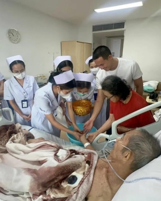 พ่อของแชมป์ ชนาธิป เสียชีวิตแล้วอย่างสงบที่โรงพยาบาลด้วยโณคมะเร็งปอด