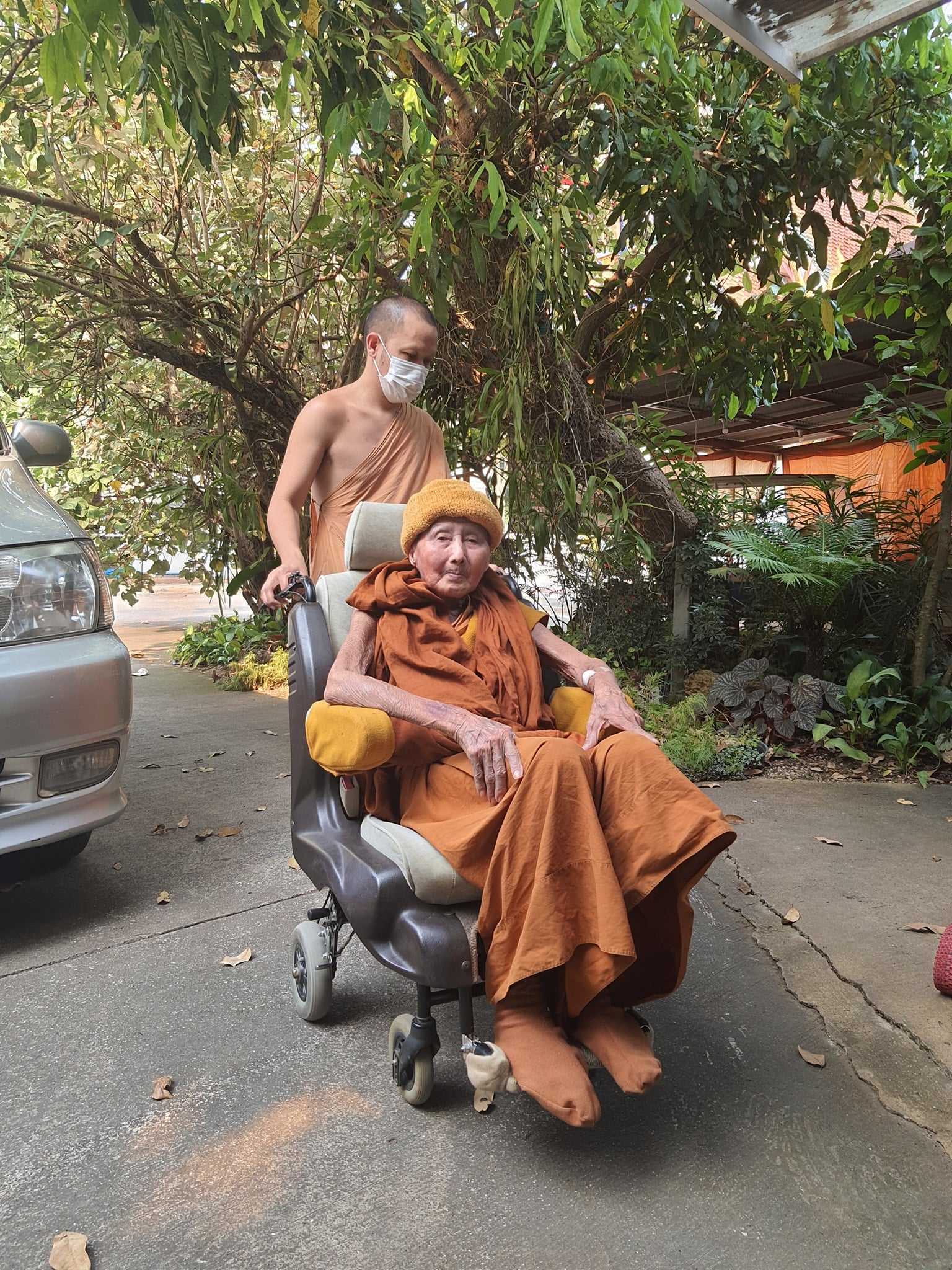 หลวงปู่กวง ละสังขาร สิริอายุ 86 ปี 59 พรรษา