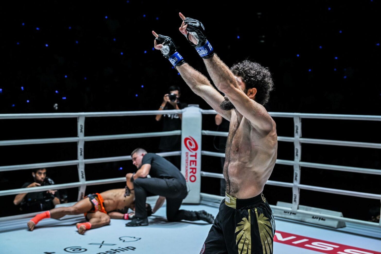 ONE ลุมพินี 68