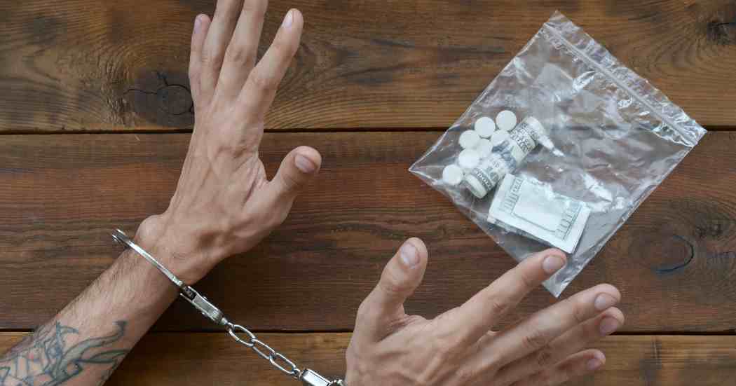 คำกล่าวรายงานเปิดพิธีวันต่อต้านยาเสพติด